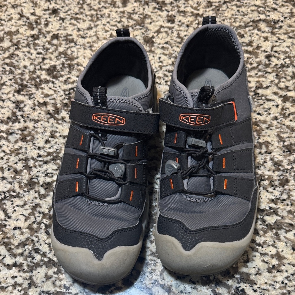 Keen Kids' Black and Gray Athletic Shoes with Orange Accents